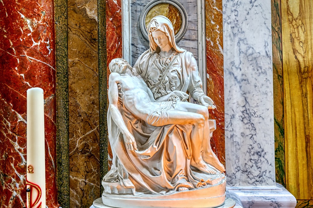 Basiliek Heiligen Agatha Barbara hdr rooms katholiek kerk Oudenbosch kerkfotografie religie religion bedevaart pelerinage kathedraal pelgrimage saint cathedrale cathedral basiliek basilique basilica